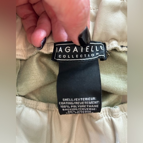 Bagatelle‎ Faux Leather Cream Pull On Paper Bag Pants Size Small - Picture 5 of 10